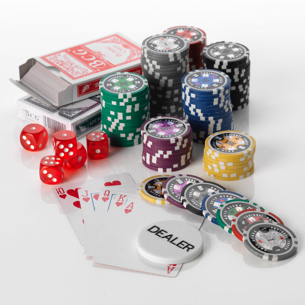 500 piece Poker Club chip set with playing cards, dice and dealer button